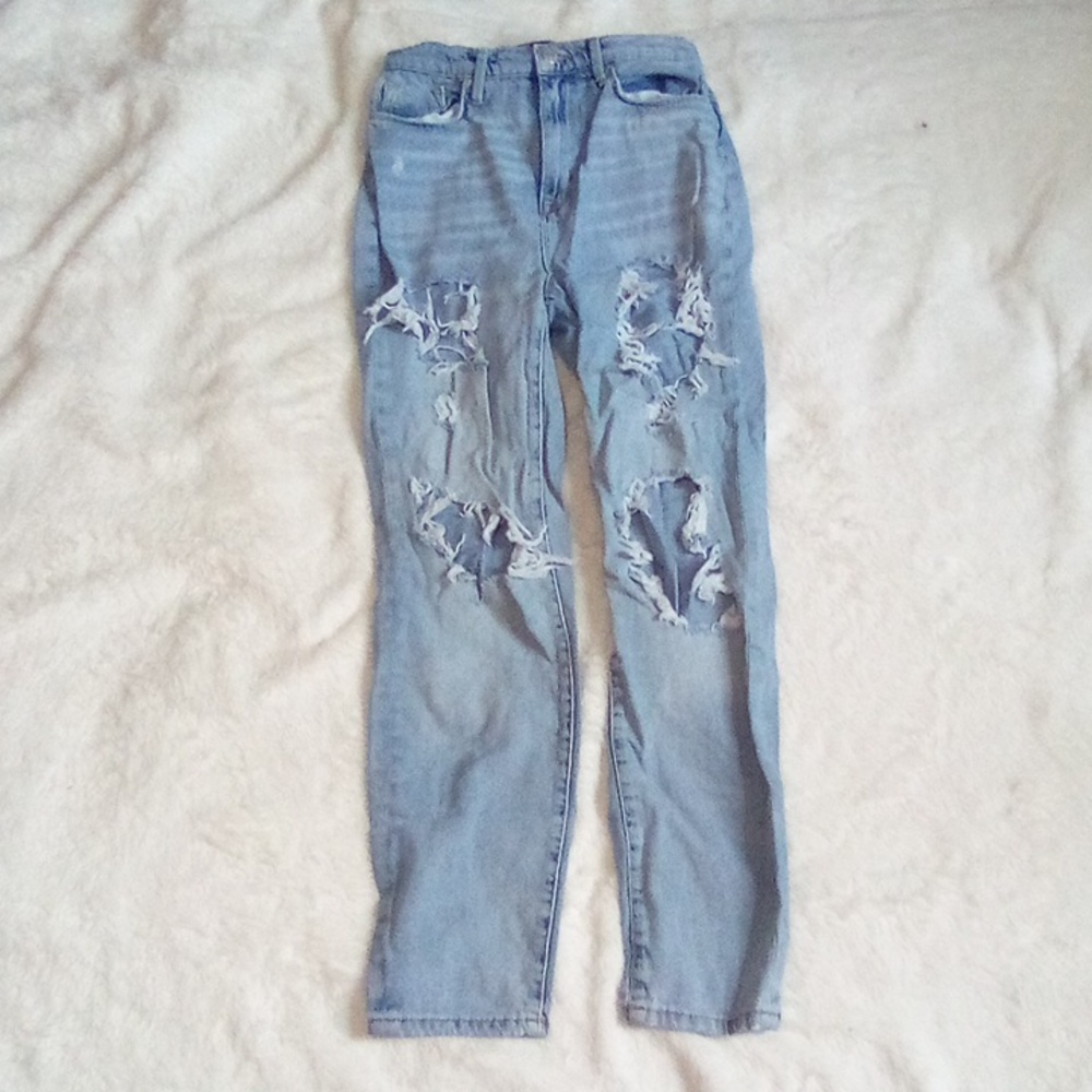 Size 26 BDG Distressed Mom High Rise Jeans